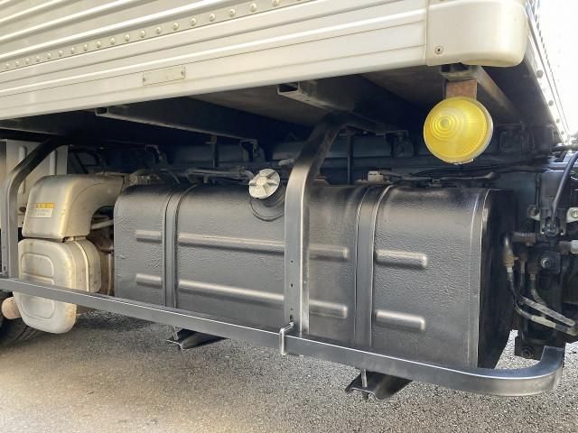 TOYOTA DYNA 2013 Image 31