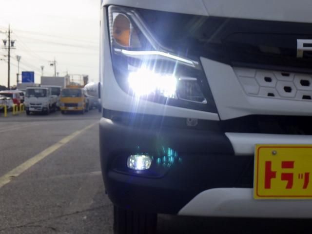 MITSUBISHI CANTER 2023 Image 31
