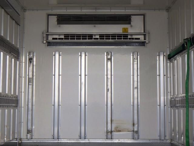 MITSUBISHI CANTER 2023 Image 31