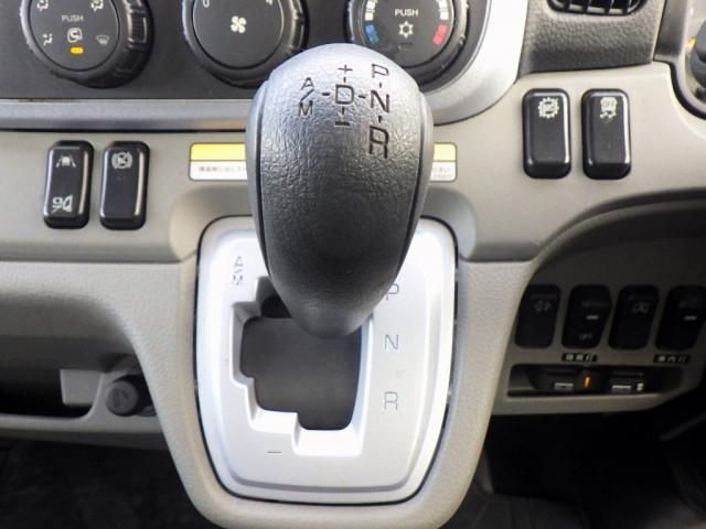 MITSUBISHI CANTER 2023 Image 31