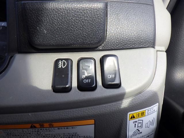 MITSUBISHI CANTER 2023 Image 31