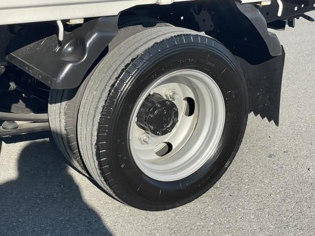 ISUZU ELF 2018 Image 31