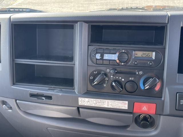 ISUZU ELF 2018 Image 31