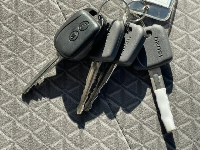 ISUZU ELF 2018 Image 31