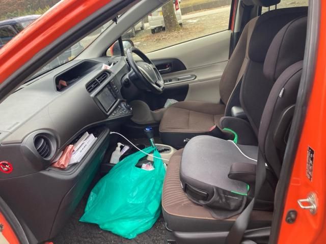 TOYOTA AQUA 2012 Image 31