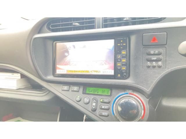 TOYOTA AQUA 2012 Image 31