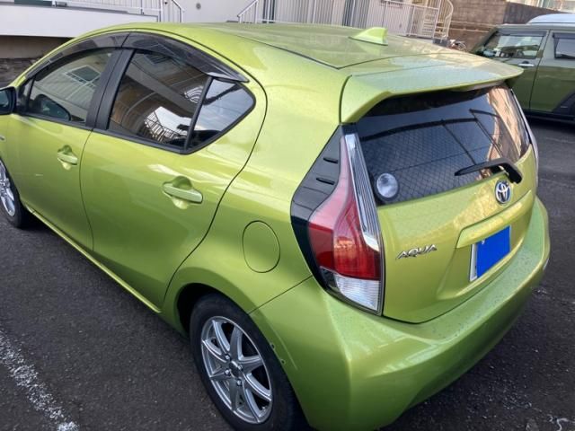 TOYOTA AQUA 2016 Image 31