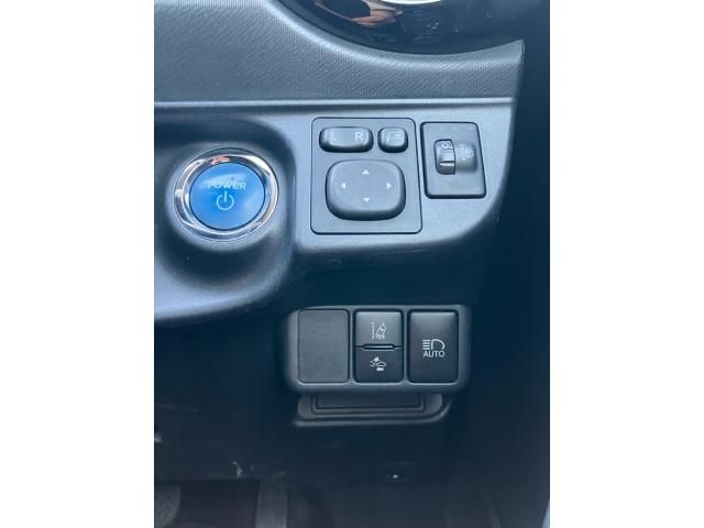 TOYOTA AQUA 2016 Image 31