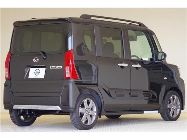 DAIHATSU TANTO FAN CROSS 2024 Image 31