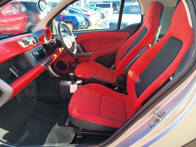 MCC SMART FORTWO COUPE 2015 Image 31