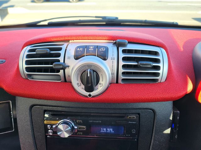 MCC SMART FORTWO COUPE 2015 Image 31