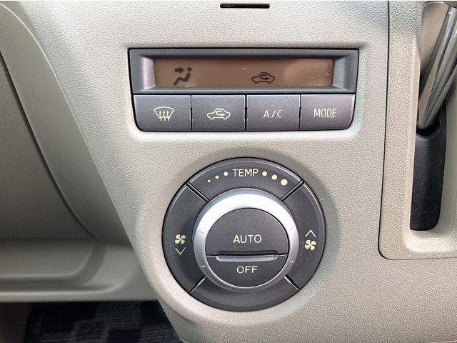 DAIHATSU ATRAI WAGON 2011 Image 31