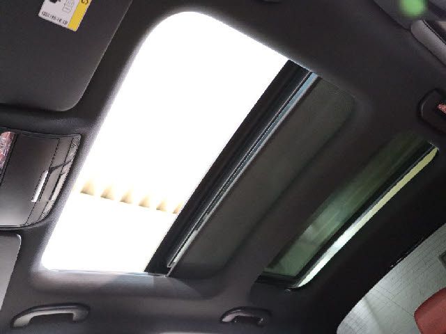 MERCEDES BENZ MERCEDES AMG C CLASS 2016 Image 31