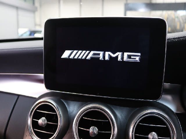 MERCEDES BENZ MERCEDES AMG C CLASS 2016 Image 31