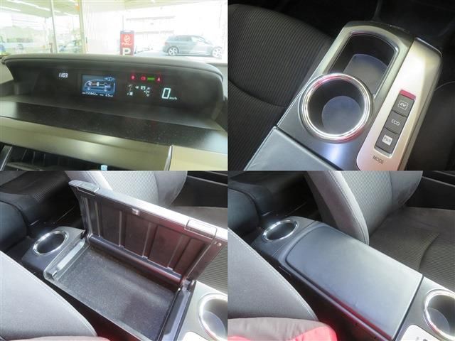 TOYOTA PRIUS ALPHA 2015 Image 31