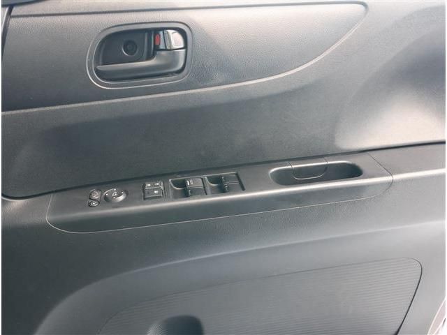 HONDA N BOX 2017 Image 31