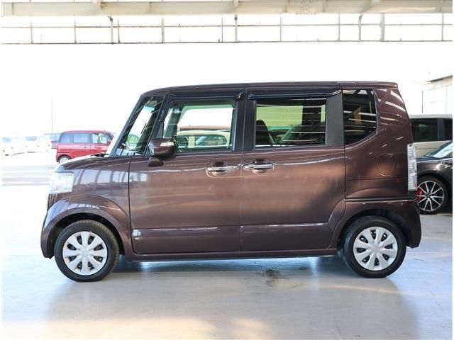 HONDA N BOX 2017 Image 31