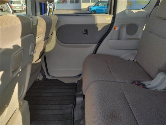 DAIHATSU TANTO 4WD 2018 Image 31