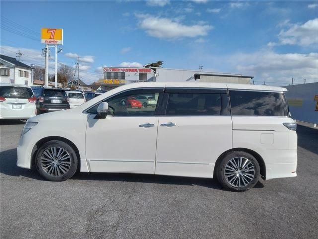 NISSAN ELGRAND  4WD 2016 Image 31