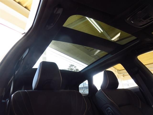 TOYOTA CROWN ESTATE 4WD 2025 Image 31