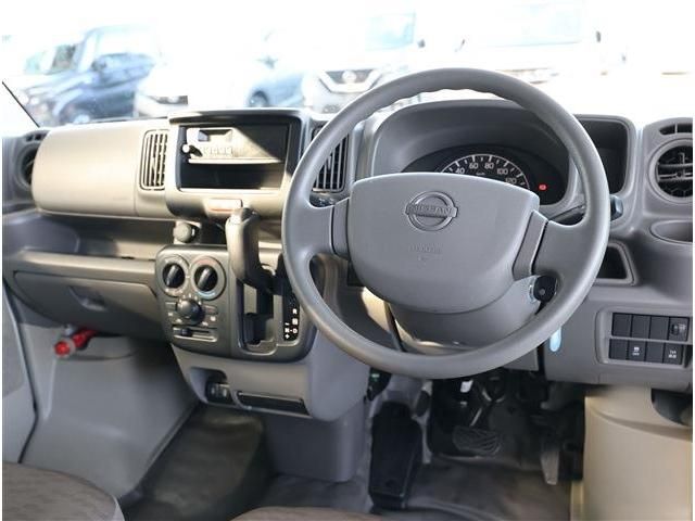 NISSAN NV100 CLIPPER 2023 Image 31