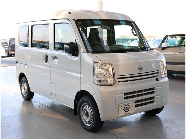 NISSAN NV100 CLIPPER 2023 Image 31