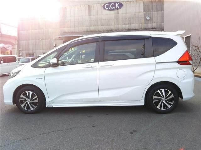 HONDA FREED HYBRID 2017 Image 31