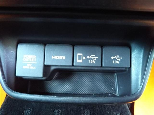 HONDA FREED HYBRID 2017 Image 31