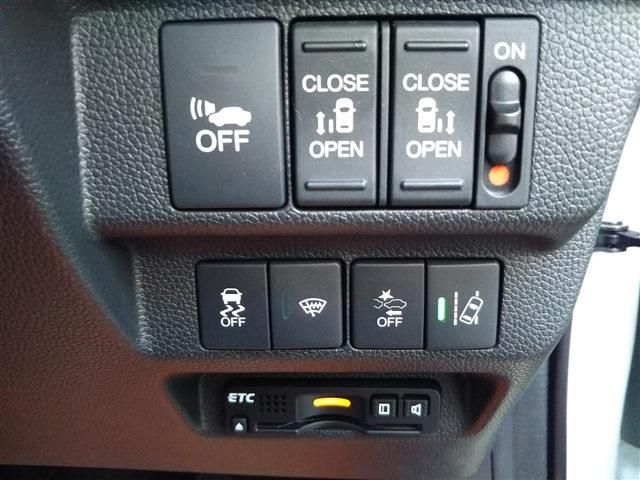 HONDA FREED HYBRID 2017 Image 31