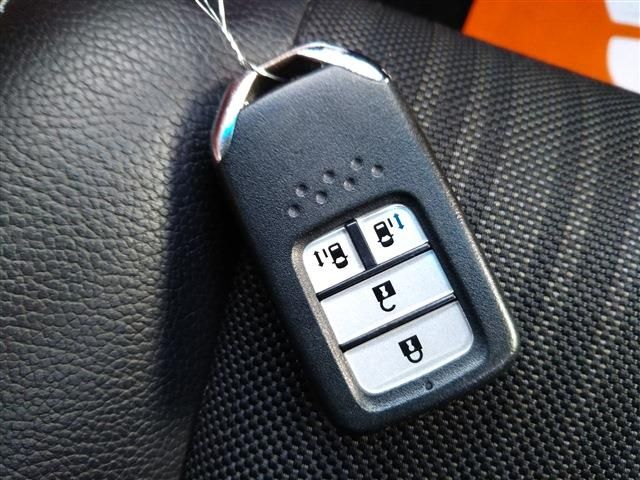 HONDA FREED HYBRID 2017 Image 31