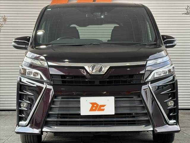 TOYOTA VOXY 2017 Image 31