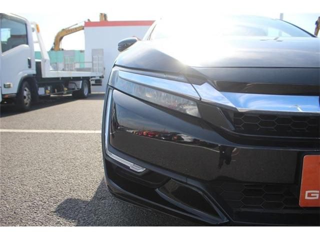 HONDA CLARITY PHEV 2018 Image 31