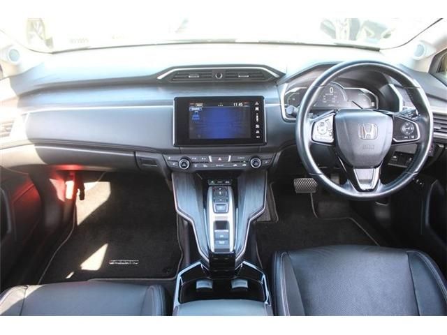 HONDA CLARITY PHEV 2018 Image 31