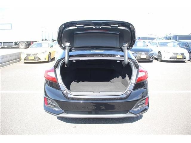 HONDA CLARITY PHEV 2018 Image 31