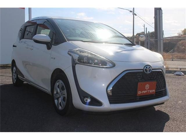 TOYOTA SIENTA HYBRID 2019 Image 31