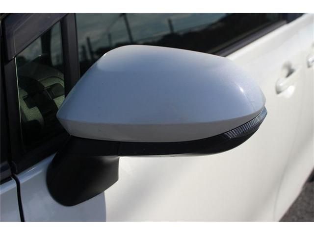 TOYOTA SIENTA HYBRID 2019 Image 31