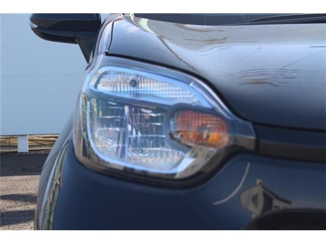 TOYOTA SIENTA HYBRID 2023 Image 31