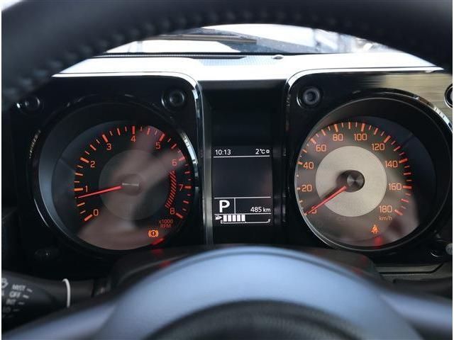 SUZUKI JIMNY NOMADE 2025 Image 31