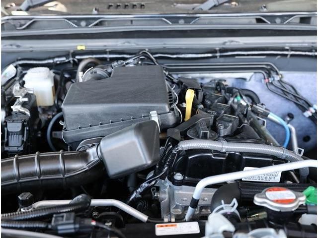 SUZUKI JIMNY NOMADE 2025 Image 31