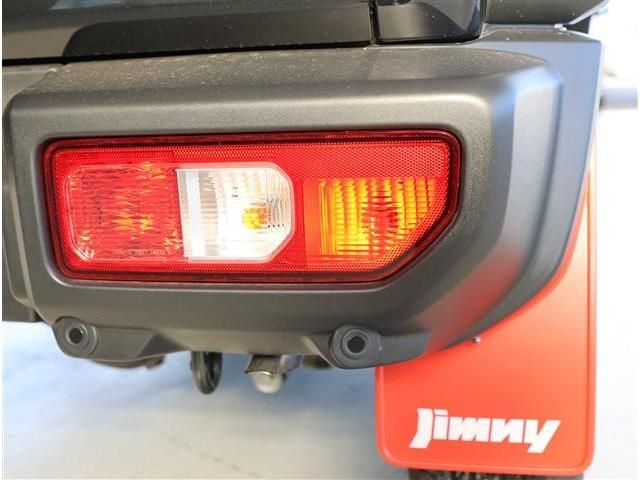 SUZUKI JIMNY NOMADE 2025 Image 31