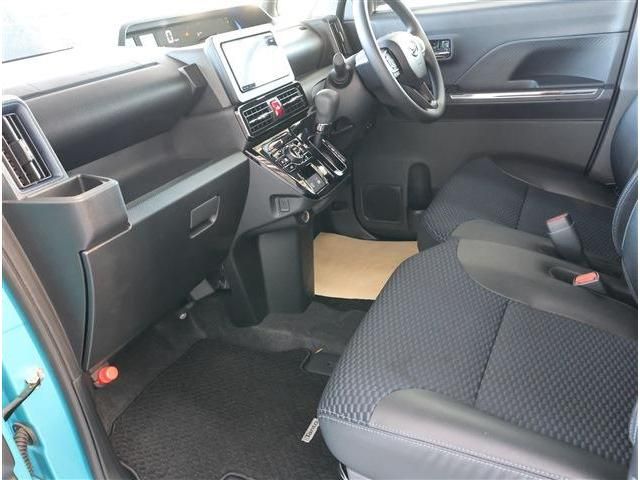 DAIHATSU TANTO CUSTOM 2023 Image 31