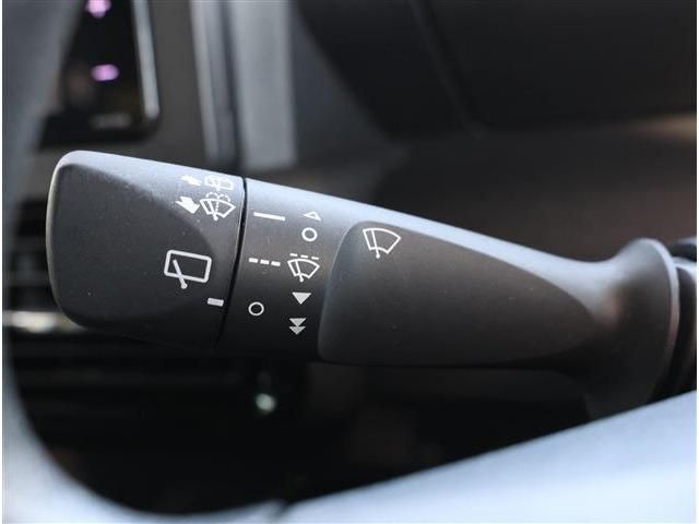 DAIHATSU TANTO CUSTOM 2023 Image 31