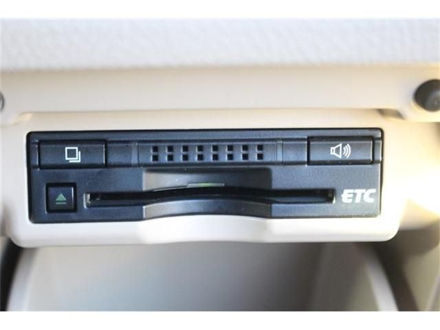 TOYOTA ALPHARD HYBRID 4WD 2013 Image 31