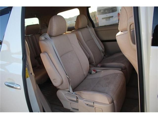 TOYOTA ALPHARD HYBRID 4WD 2013 Image 31