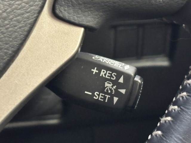 TOYOTA LEXUS NX300H 2015 Image 31