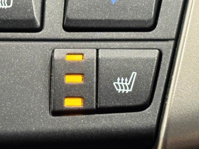 TOYOTA LEXUS NX300H 2015 Image 31