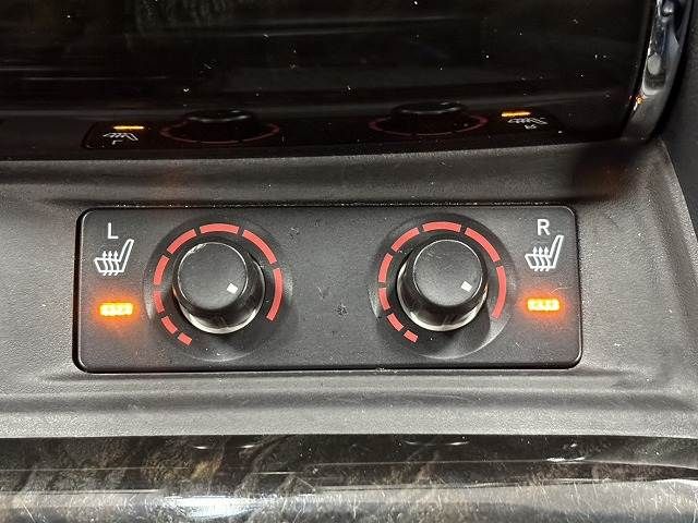 TOYOTA VELLFIRE 2015 Image 31