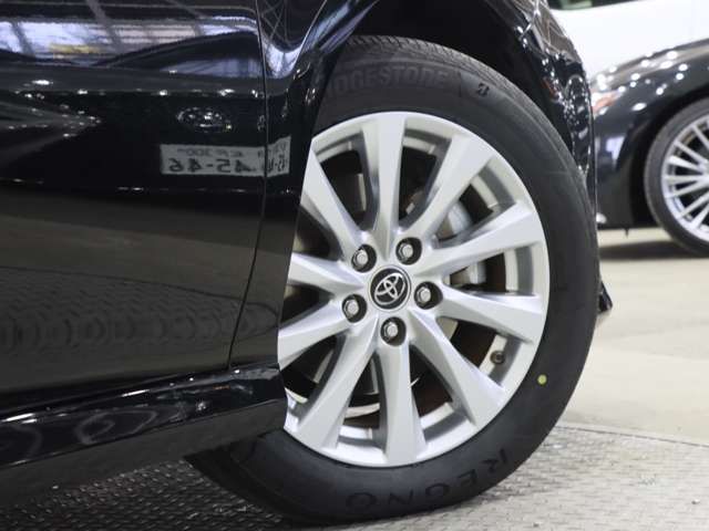 TOYOTA CAMRY HYBRID 2019 Image 31