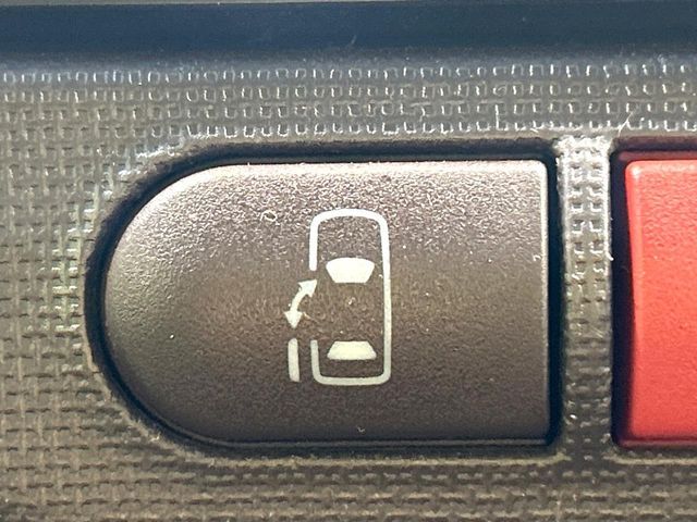 TOYOTA PORTE 2013 Image 31