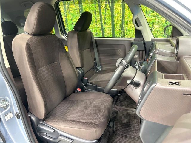 TOYOTA PORTE 2013 Image 31